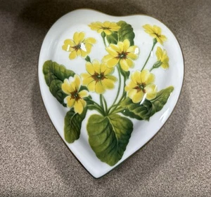 Spode Heart Shaped Trinket Box "Country Lane" Y8250-A England VGC - Picture 1 of 7