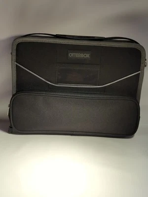 Otterbox otter shell Case For iPad Tablet Small Laptop  - Image 1 of 4