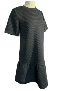 Kate Spade Dress Quilted Shift Dress Black Size Medium Classic Minimalist - Picture 1 of 12