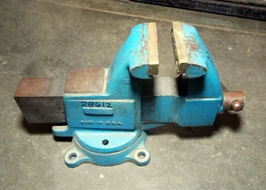 Columbian Bench Vise (Inv.28612) - Picture 1 of 2