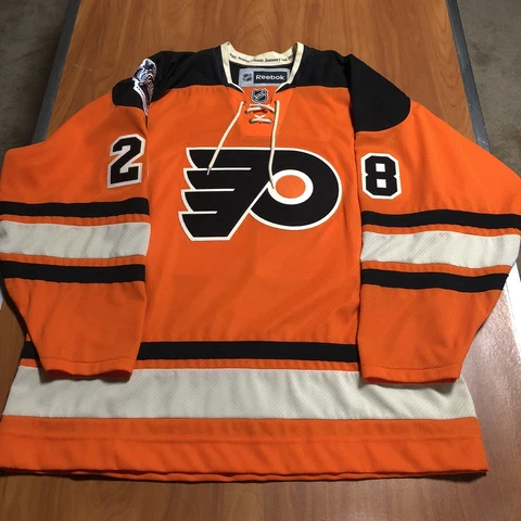 Reebok Claude Giroux Philadelphia Flyers Keystone 2012 Winter Classic Jersey XL Cover