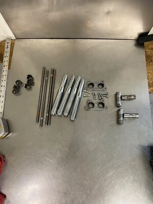 Harley Davidson Sportster 883 2007 kit de varillas de empuje, cubiertas y elevadores Foto 1 de 4