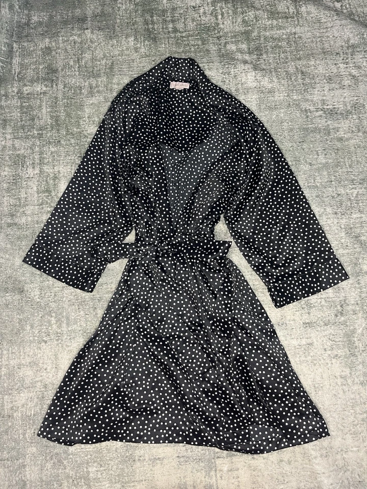 Pulôver Cabernet Feminino Robe M/L Preto Branco Bolinhas Gravata Lounge Seda Casual - Imagem 1 de 4