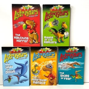 Astrosaurs 5 Book Bundle Dinosaurs In Space with Captain Teggs Stegosaur & Crew - Imagen 1 de 4