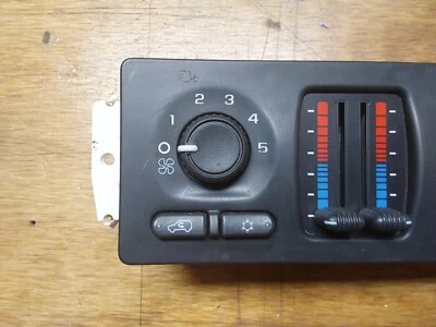 2000 2001 2002 2003 2004 2005 2006 GM/Dorman  manual Temperature Control - Image 1 of 4