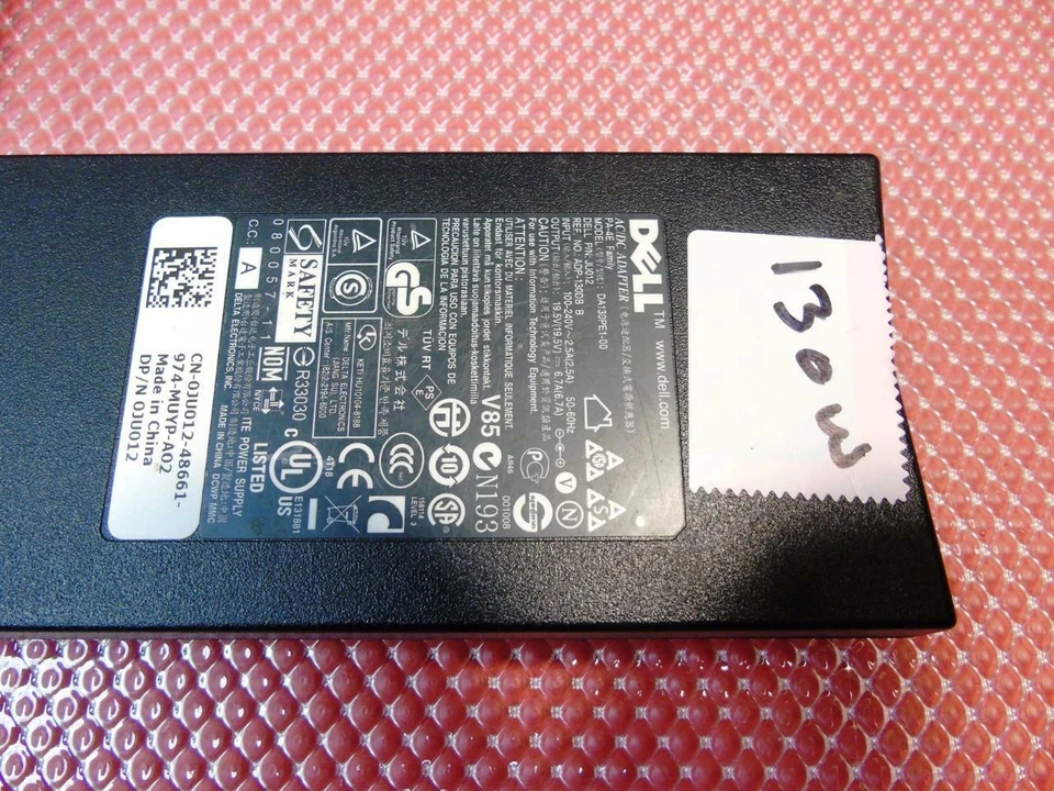 Adaptador de CA original Dell 130W 100-240V 2.5A 50-60Hz 19.5V6.70A - 0JU012 JU012 Foto 1 de 4