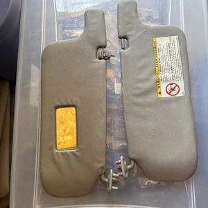 1996-2000 Toyota RAV4 Driver & Passenger Side Sun Visor Pair Gray Vinyl NICE - Picture 1 of 7