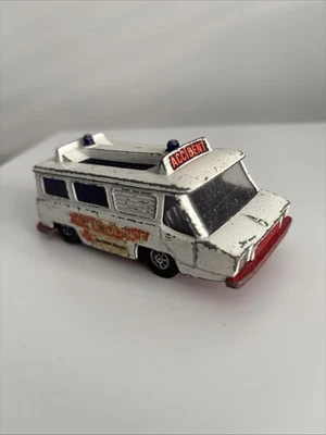 Corgi High Speed Van Ambulance - Image 1 of 4