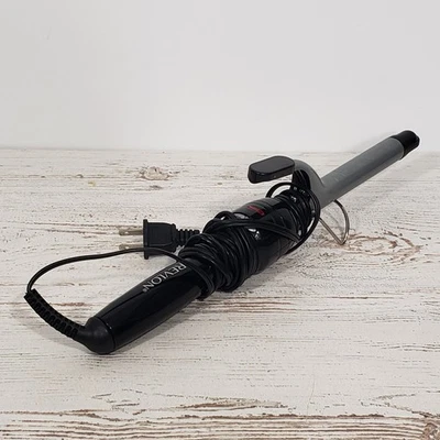 Revlon Curling Iron TESTED   3/4" barrel - Image 1 of 4