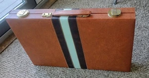 Backgammon 18" Faux VYNL brown Leather Attach lock Folding Board Game Gammon - Picture 1 of 10