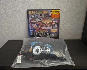 KISS Unmasked 45th Anniversary Picture Disc + Unmasked Zip Hoodie XL LE /500 - Picture 1 of 2