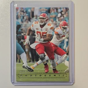 2024 Panini Photogenic - Chris Jones #131 - Picture 1 of 2