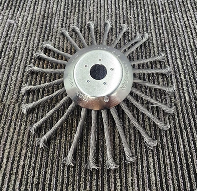 Cepillo de rueda de alambre de acero cabezal recortador de césped limpieza de malezas cortador de jardín 10000max Foto 1 de 4