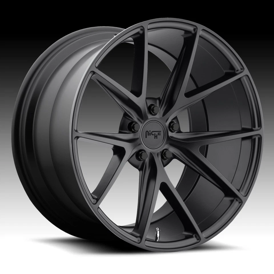 4/Nicho M117 Misano Negro Mate 18x8 5x112 42mm (M1171880F8+42) Foto 1 de 1