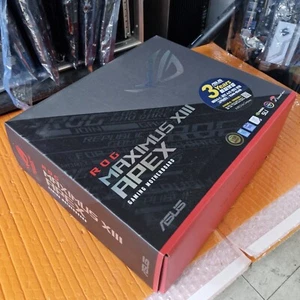 ASUS ROG MAXIMUS XIII APEX : LGA1200 Z590 DDR4 ATX WIFI-6E PCIe 4.0 OptiMem II - Picture 1 of 13