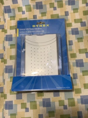 DYNEX DX-EF101 EXTERNAL USB FLOPPY DISK DRIVE NEW - Image 1 of 3
