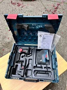 Bosch Professional GCL25 Self Leveling 5-Point Alignment Cross-Line Laser Leve + - Picture 1 of 14