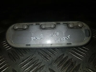RENAULT CLIO MK3 INTERIOR LIGHT 820007323 FRONT ROOF DYNAMIQUE 1.5DCI MANUAL 3DR - Image 1 of 4