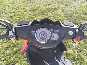 Super Weihnachtsangebot Gebrauchten Roller 50 ccm - Bild 1 von 6