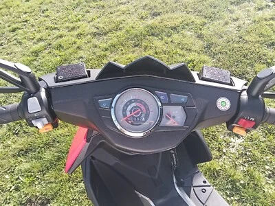 Super Weihnachtsangebot Gebrauchten Roller 50 ccm - Bild 1 von 4