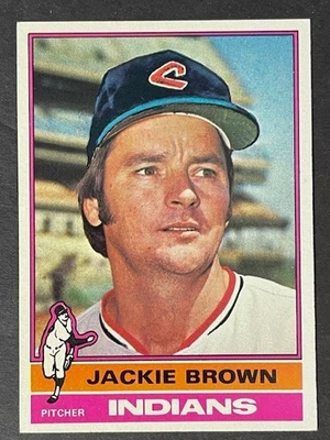 1976 Topps JACKIE BROWN # 301 – NM-MT - Image 1 of 2