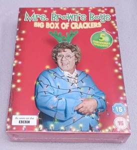 MRS BROWN'S BOYS BIG BOX OF CRACKERS 5 x CHRISTMAS EPISODES NEW SEALED BOX SET - Picture 1 of 2
