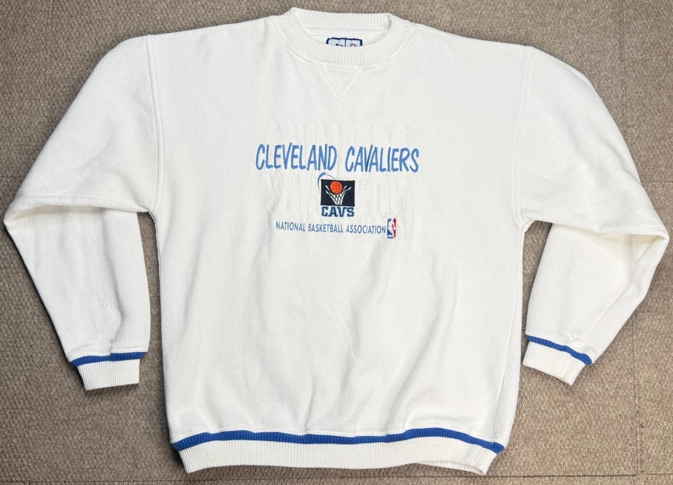 Logo Athletic Vtg NBA Cleveland Cavaliers Embroidered Sweatshirt Size XL - Image 1 of 4