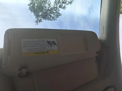 Audi Q7 2014 conductor parasol izquierdo iluminado fabricante de equipos originales usado 82 k millas 268-11186 L Foto 1 de 4