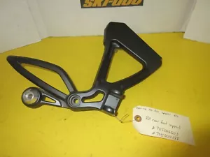 2011-16 BRP Can Am Spyder RS rear RH foot support #705006603 #705004188 - Bild 1 von 5