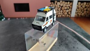 1/43 OLD CARS VAN MINIBUS FIAT IVECO 4x4 TURBO DAILY VÉHICULE D' ASSISTANCE MIB