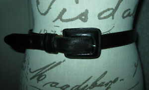 Vtg Joan & David skinny black Italian leather belt w covered buckle, size Med