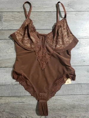 Body modelador de renda Popilush controle de barriga gola V tanga sem mangas com fio GG - Imagem 1 de 4