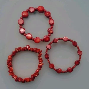 Red Coral Chunky Bracelets Set of 3 Stretch Stretchy Vtg Beaded Boho READ - Picture 1 of 12