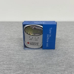 Radio con clip de cinturón de escaneo automático Canadian Mist Whiskey FM con auriculares - Imagen 1 de 4