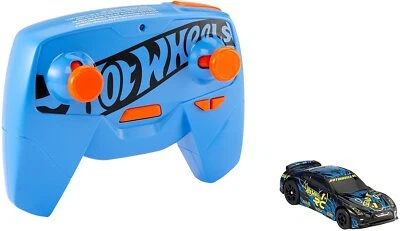 NUEVO MATTEL Hot Wheels 1:64 RC- '17 Nissan GT-R R35 GWB72 de Japón Foto 1 de 4