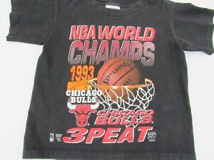 VTG 90s Chicago Bulls 1993 NBA World Champions 3 PEAT Single Stitch T Shirt USA