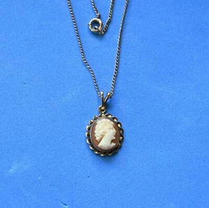 Antique 12K Gold-Filled Cameo or Brooch w 20" 12k gold-filled chain ca. 1930's - Picture 1 of 7