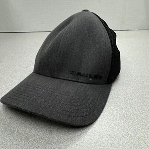 Oakley Flexfit Trucker Hat Black Mesh Back Baseball Cap L XL Yupoong Stretch Fit - Picture 1 of 13