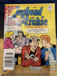 ARCHIE DIGEST LIBRARY: JUGHEAD WITH ARCHIE DIGEST MAGAZINE NO. 123 - Picture 1 of 1