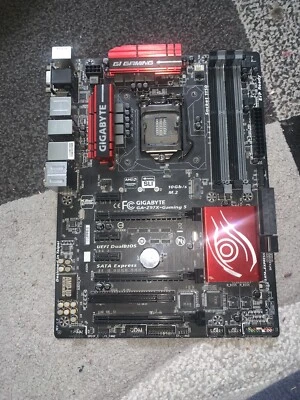 Carte mere GIGABYTE GA-Z97X-GAMING 3 socket Intel lga1150 Z97 Z87 Z97X - Photo 1/4
