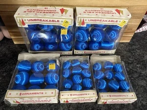 51 Vintage unzerbrechlicher Satin Weihnachtsschmuck USA S.S. Kresge blau - Bild 1 von 7