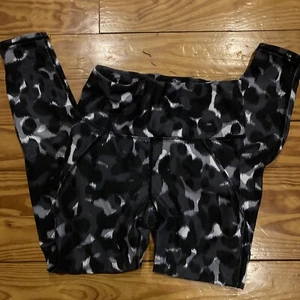 Betsey Johnson XS Abstract Print Leggings - Picture 1 of 7