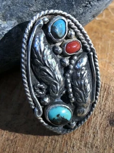 TURQUOISE BISBEE - CORAL- FEATHER -SHIELD RING~STERLING~SIGNED 6.5 HEAVY - Picture 1 of 8