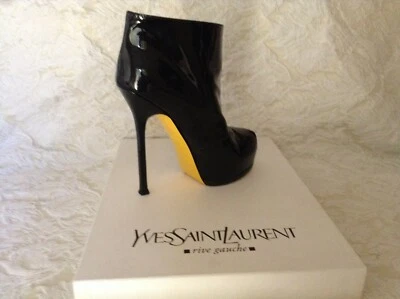 YVES SAINT LAURENT TRIBUTE II, BOTÍN STILETTO, CHAROL NEGRO, TALLA 40,5M Foto 1 de 4