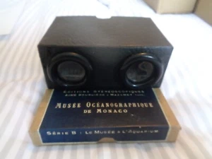 VISORE STEREO IN CARTONE MADE IN FRANCESE CON SCATOLA SET DI 11 DIAPOSITIVE POSITIVE IN VETRO - Foto 1 di 4