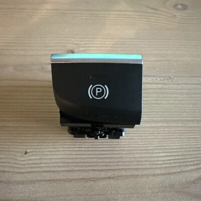 派克制动开关 - 2015 - 2017 奥迪 A3 - 8V1927225 — 第 1/3 张图片