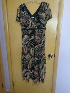 Believe Brand, NWOT, Brown/Taupe Overlay Print Dress - Size: 12 - Picture 1 of 3