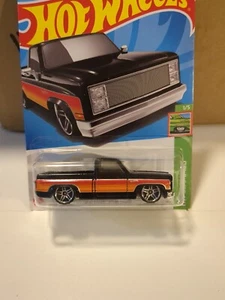 Hot Wheels '83 Chevy Silverado Black #191 - 2023 HW Slammed - Picture 1 of 5