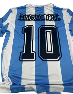 MAGLIA DA GIOCO UOMO BAMBINO ARGENTINA RETRO’ MARADONA 10 OFFICIAL FASHION UK - Foto 1 di 3