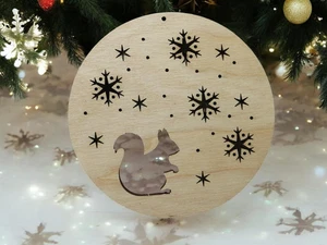 AXAHUHA Squirrel with Snowflakes Wooden Baubles, Natural Christmas Tree Hanging  - Picture 1 of 9